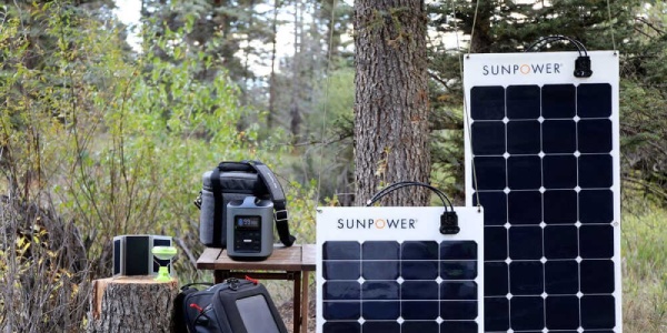 Panneau solaire souple et flexible : Comparateur et guide d'achat