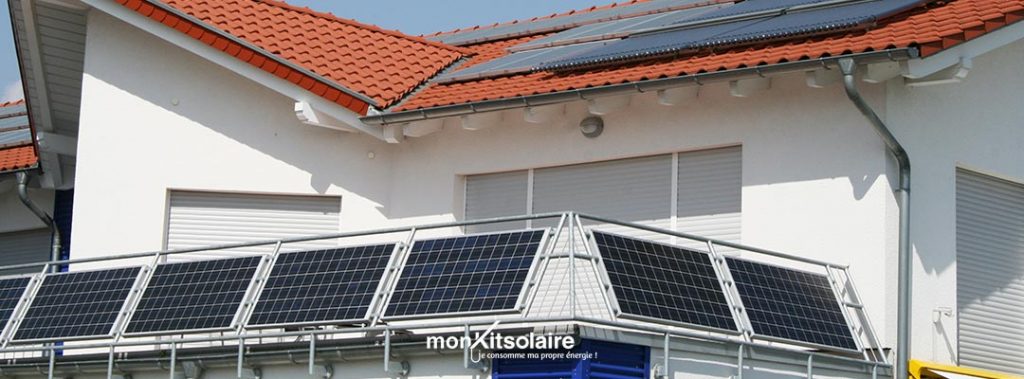 Voici le premier panneau solaire de balcon avec batterie à installer  soi-même