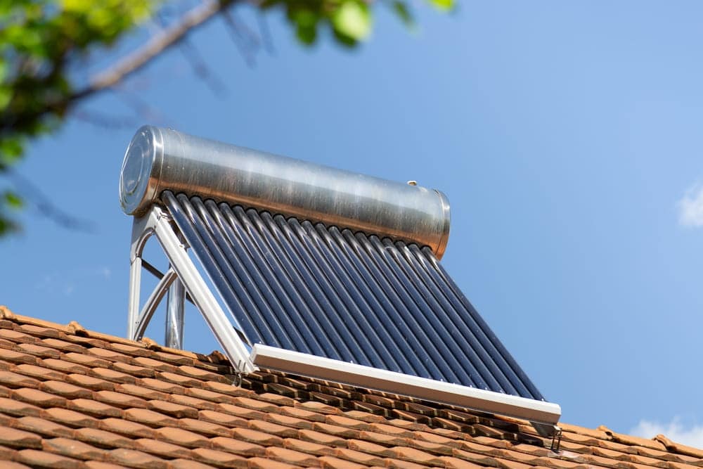 Panneau solaire thermique sur toiture