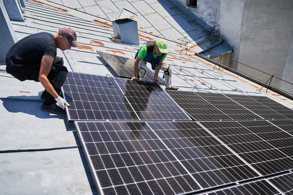 Pose de panneaux photovoltaïques