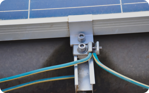 Fixation de câble pour panneau solaire (toit/pont), autoadhésive.
